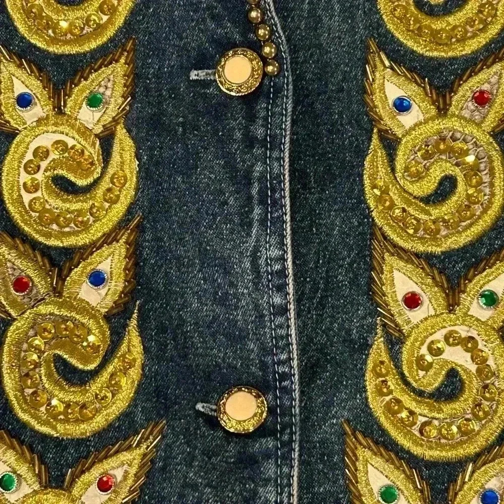 American Classics vintage 80s jean jacket with embellishments size small sequins - Picture 4 of 9